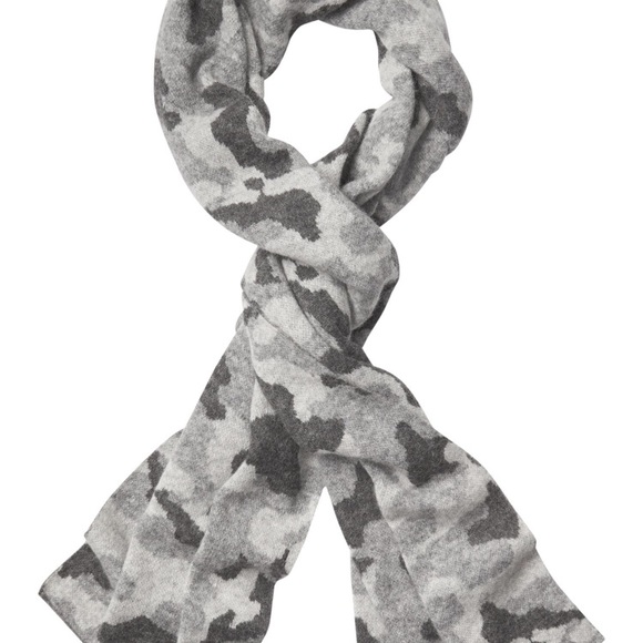 Athleta Accessories - Athleta camo scarf Athleta Accessories - Athleta camo scarf